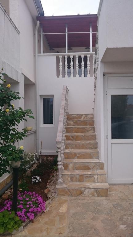Apartments Mas-Rafaj Вир Екстериор снимка